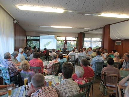 Über 100 Gäste interessierten sich für das weitere Geschehen rund um den Fischhofpark
